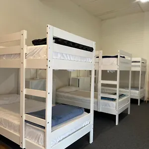  Hostel Life In Byron Australia